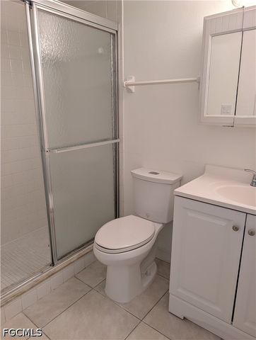 7050 Nantucket CIR 4, North Fort Myers, FL 33917