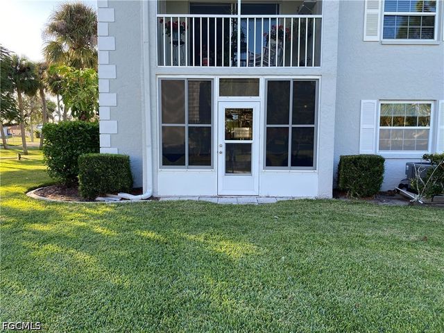 7050 Nantucket CIR 4, North Fort Myers, FL 33917