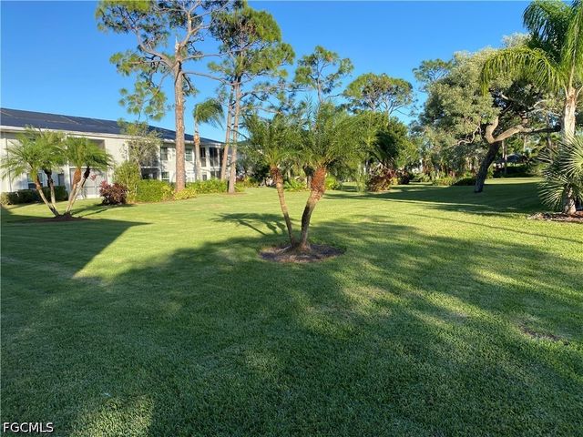 7050 Nantucket CIR 4, North Fort Myers, FL 33917