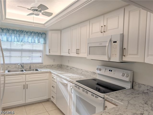 7050 Nantucket CIR 4, North Fort Myers, FL 33917