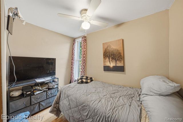 75 E Cicotte Street, River Rouge, MI 48218