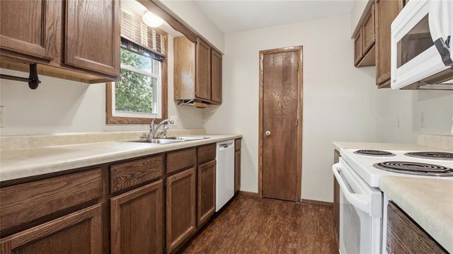 1413 Raedel Road, Eau Claire, WI 54703