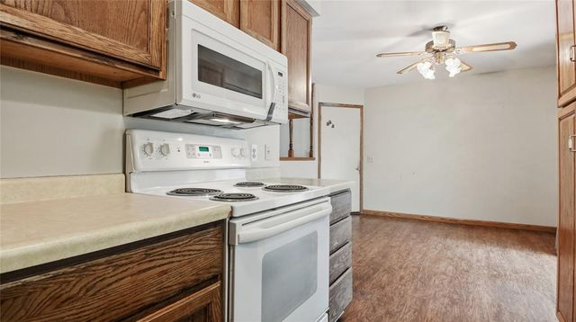 1413 Raedel Road, Eau Claire, WI 54703