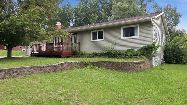 1413 Raedel Road, Eau Claire, WI 54703