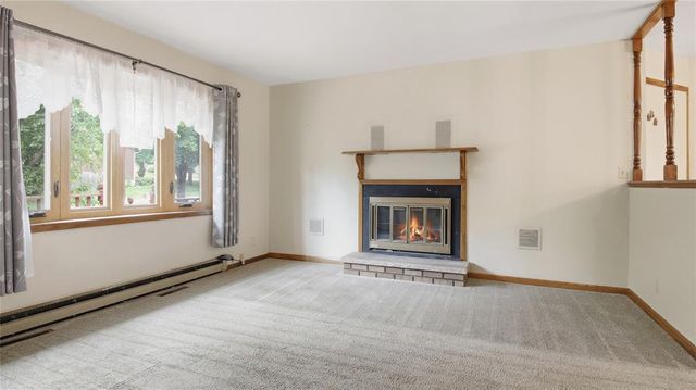 1413 Raedel Road, Eau Claire, WI 54703
