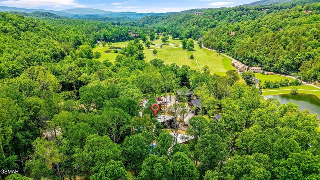 4142 Fontaine Way, Gatlinburg, TN 37738
