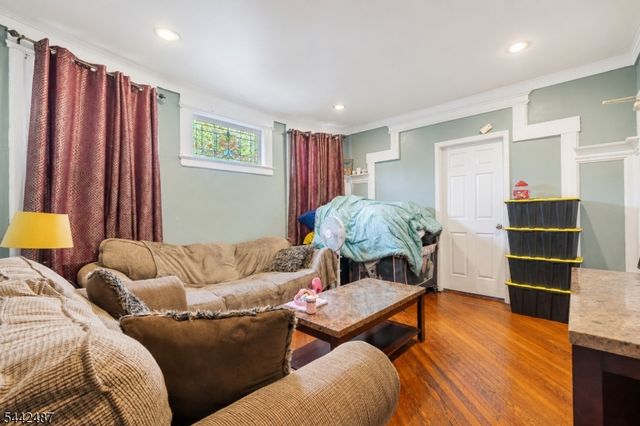 41 20Th Ave, Irvington Twp., NJ 07111