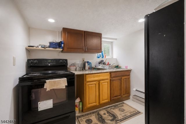 41 20Th Ave, Irvington Twp., NJ 07111