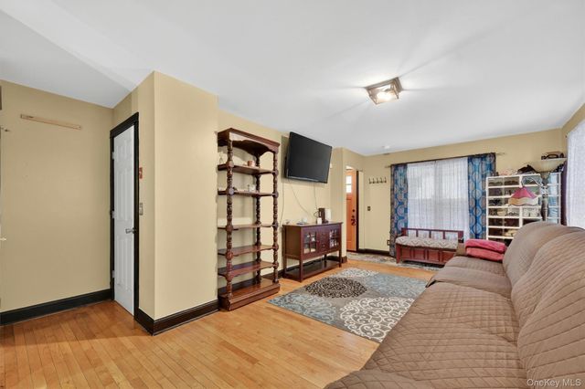 367 1st Street, Newburgh, NY 12550