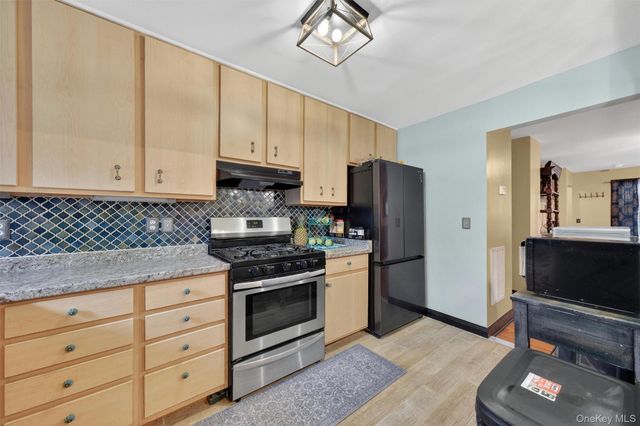367 1st Street, Newburgh, NY 12550
