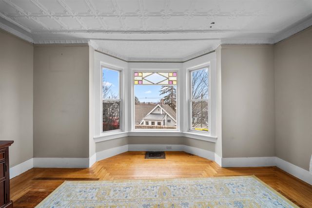 7 Elliott Street, Laconia, NH 03246