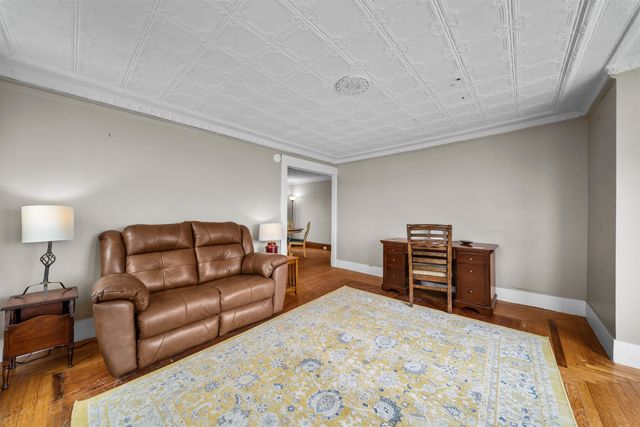 7 Elliott Street, Laconia, NH 03246