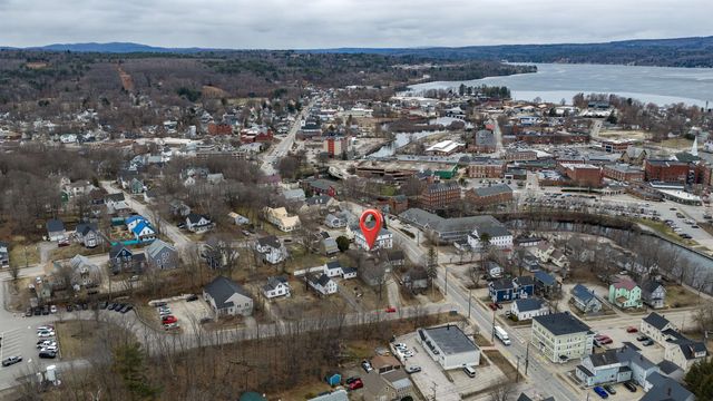 7 Elliott Street, Laconia, NH 03246
