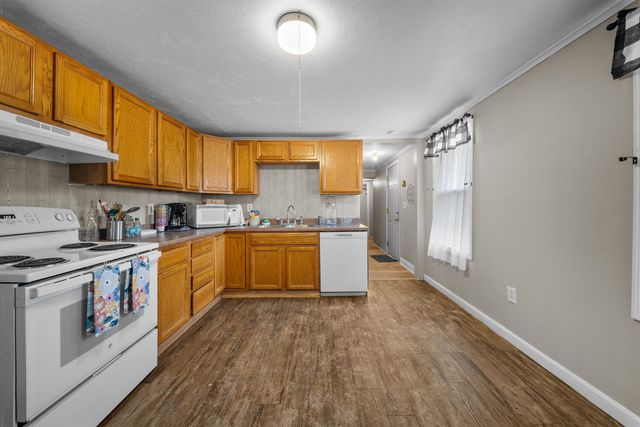 7 Elliott Street, Laconia, NH 03246