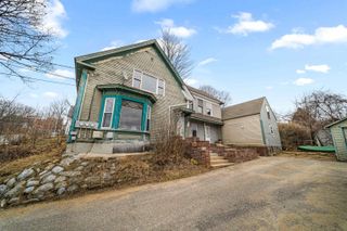 7 Elliott Street, Laconia, NH 03246