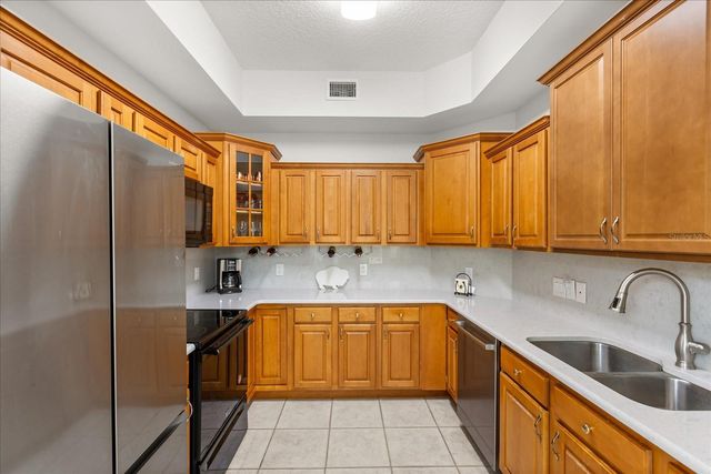 102 CAMINO REAL BOULEVARD 102, Howey In The Hills, FL 34737