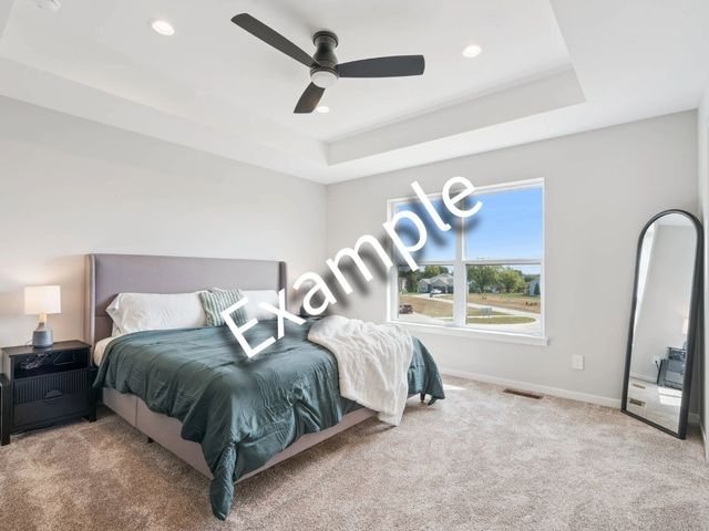 1305 Frontier Loop, Iowa City, IA 52246