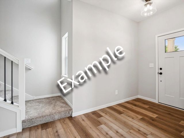 1305 Frontier Loop, Iowa City, IA 52246