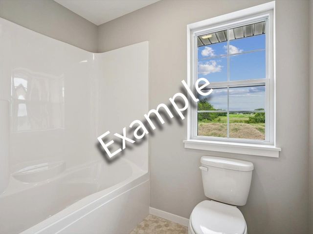 1305 Frontier Loop, Iowa City, IA 52246