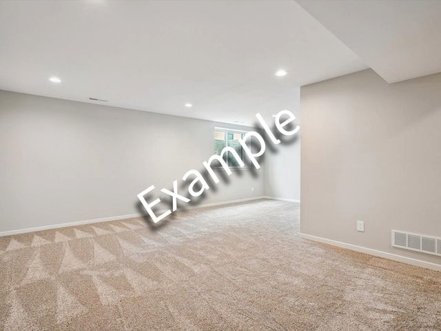 1305 Frontier Loop, Iowa City, IA 52246