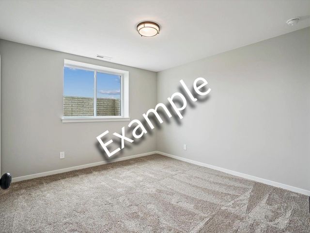 1305 Frontier Loop, Iowa City, IA 52246