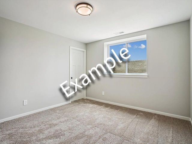 1305 Frontier Loop, Iowa City, IA 52246