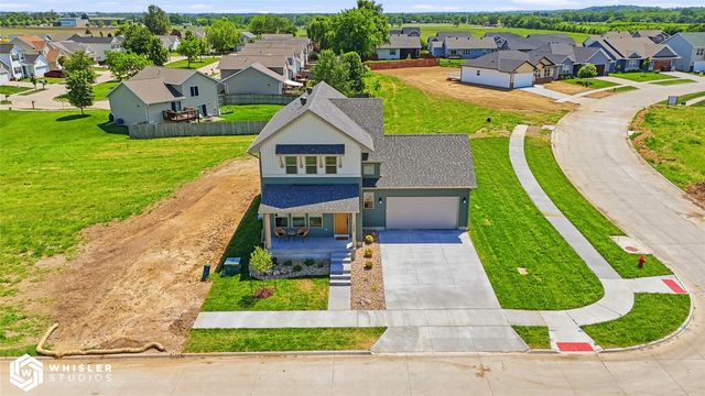 1305 Frontier Loop, Iowa City, IA 52246