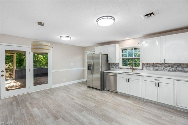 4210 Niblick Drive, Pfafftown, NC 27040