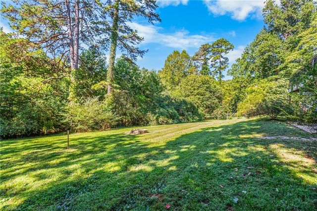 4210 Niblick Drive, Pfafftown, NC 27040