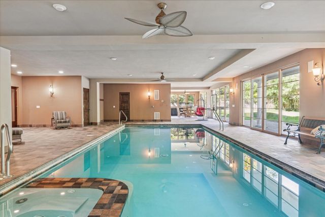 493 Hazel Avenue, Highland Park, IL 60035