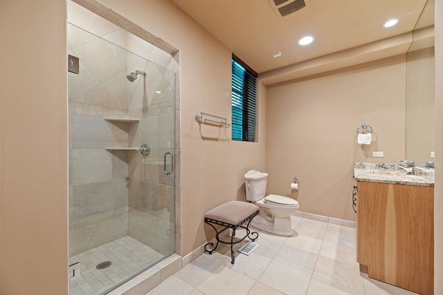 493 Hazel Avenue, Highland Park, IL 60035