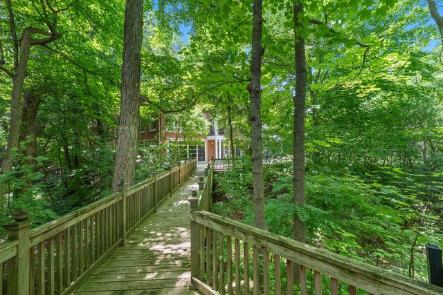 493 Hazel Avenue, Highland Park, IL 60035