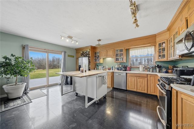 16530 Woodchuck, Kendall, NY 14476