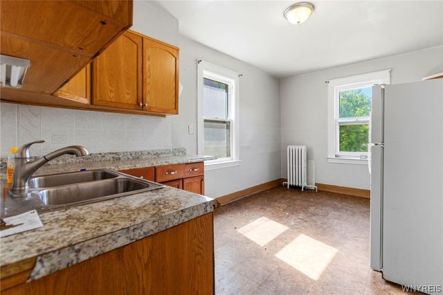 1427 Fort Avenue, Niagara Falls, NY 14303