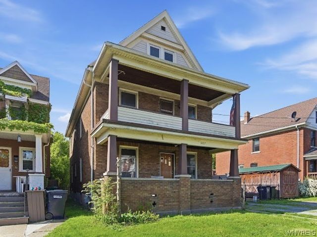 1427 Fort Avenue, Niagara Falls, NY 14303
