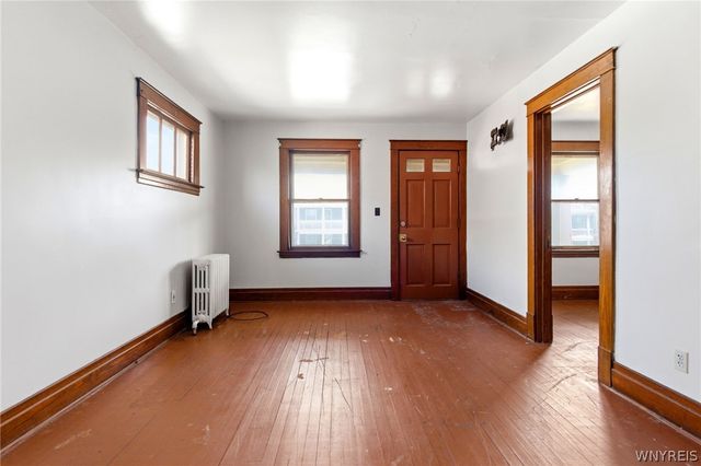 1427 Fort Avenue, Niagara Falls, NY 14303