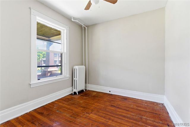 1427 Fort Avenue, Niagara Falls, NY 14303