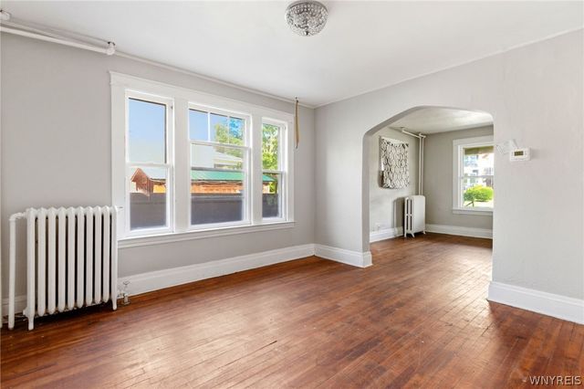 1427 Fort Avenue, Niagara Falls, NY 14303