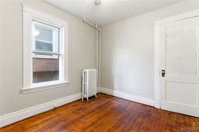 1427 Fort Avenue, Niagara Falls, NY 14303