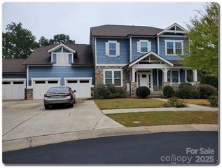 12917 Sandpiper Grove Court, Charlotte, NC 28278