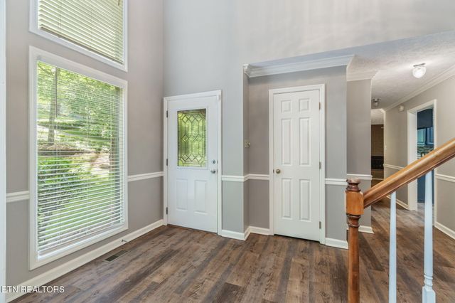 10921 Sallings Rd, Knoxville, TN 37922