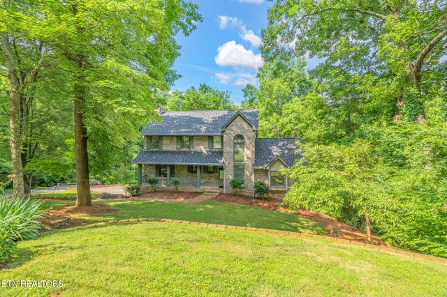 10921 Sallings Rd, Knoxville, TN 37922