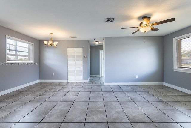 22345 SW 118th Ct, Miami, FL 33170