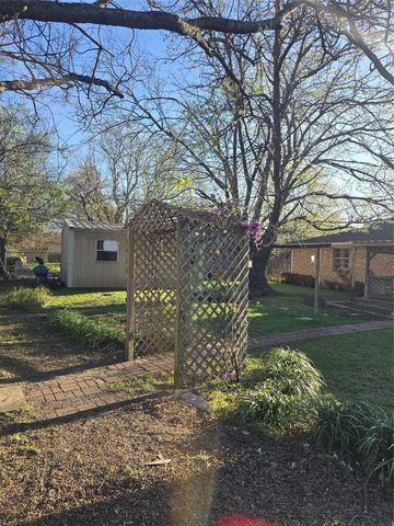 624 S Kate Street, White Settlement, TX 76108