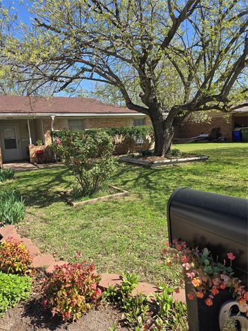 624 S Kate Street, White Settlement, TX 76108