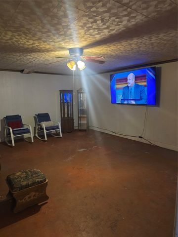 624 S Kate Street, White Settlement, TX 76108