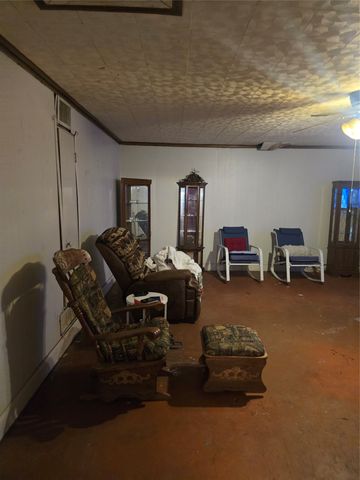 624 S Kate Street, White Settlement, TX 76108