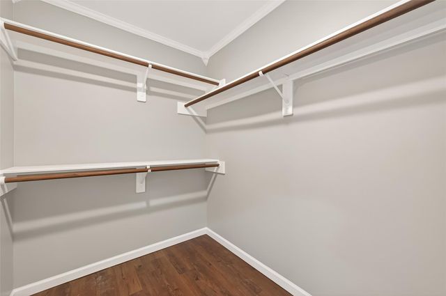 1720 Old Creek Drive, Rosenberg, TX 77471