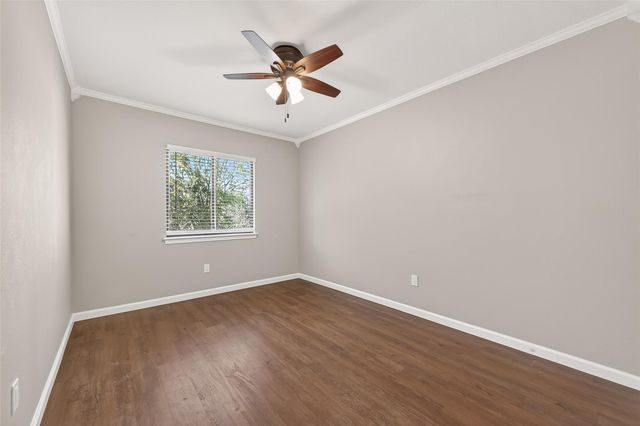 1720 Old Creek Drive, Rosenberg, TX 77471