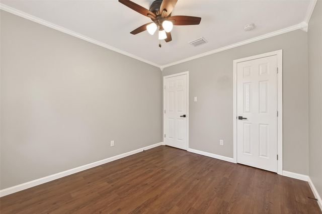 1720 Old Creek Drive, Rosenberg, TX 77471